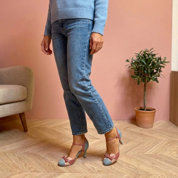 Loes | Pumps met Strikje en Enkelbandje