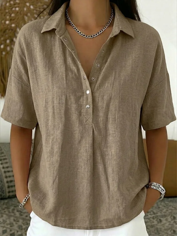 Petra | Blouse met Kraag en Knoopdetail